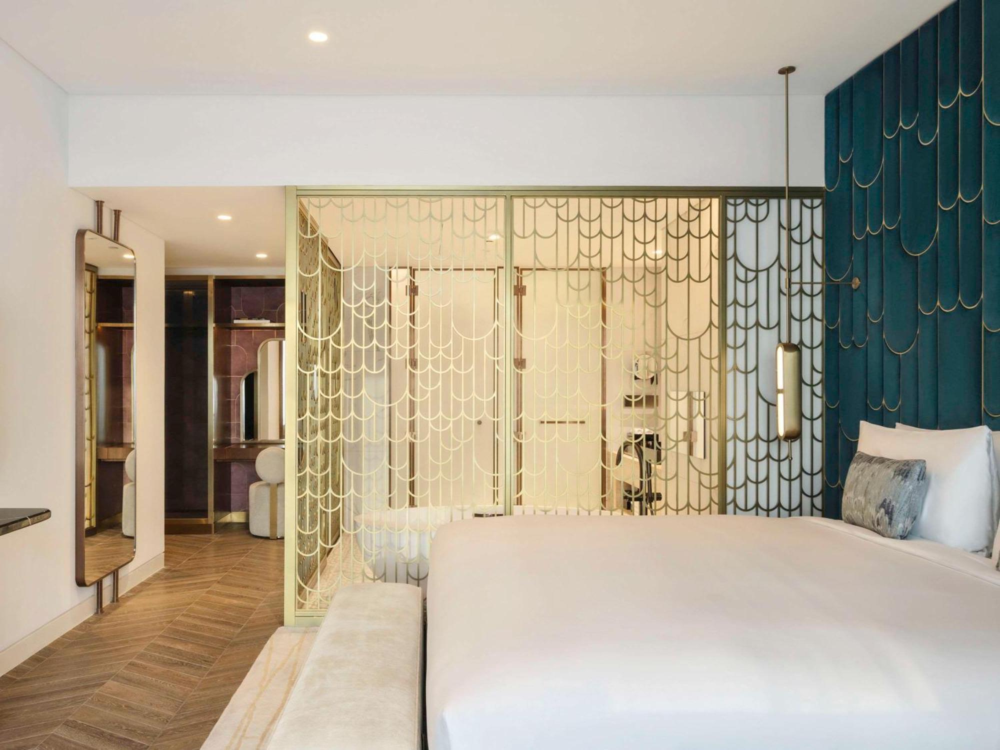 So/ Uptown Dubai Hotel Exterior foto A bedroom at the hotel