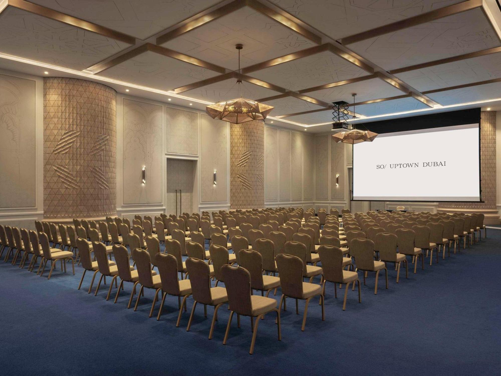 So/ Uptown Dubai Hotel Exterior foto The ballroom at the Sheraton Vistana Resort